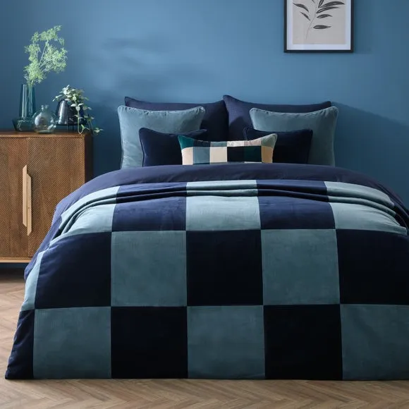 Clara Patchwork Velvet Rectangle Cushion 6