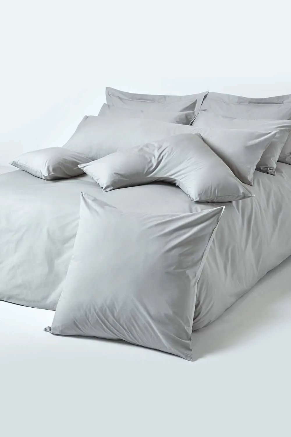 Homescapes Continental Egyptian Cotton Pillowcase 200 TC, 80 x 80 cm in Silver 4