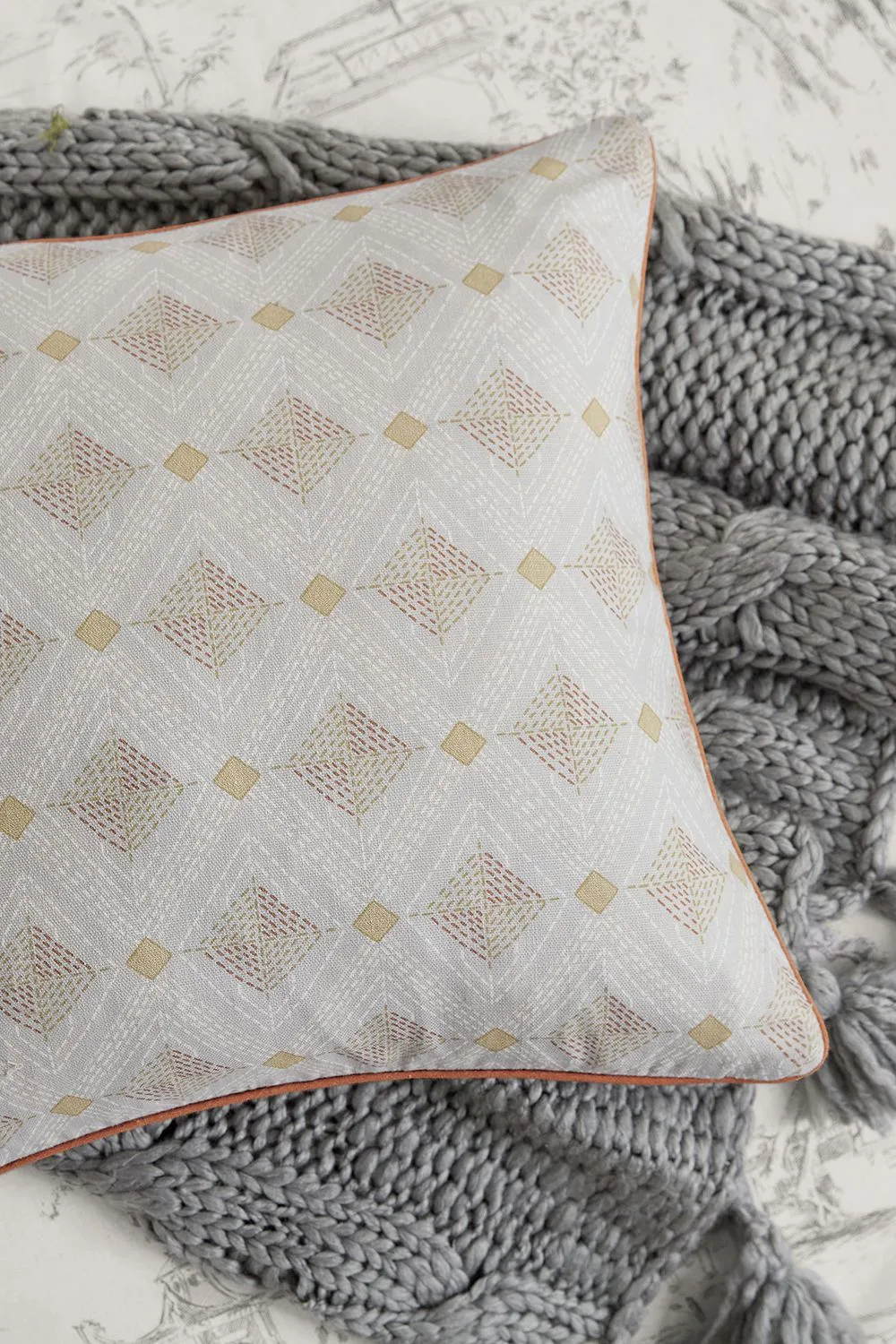 Helena Springfield 'Emeline/ Kalina' Cushion in Grey 2