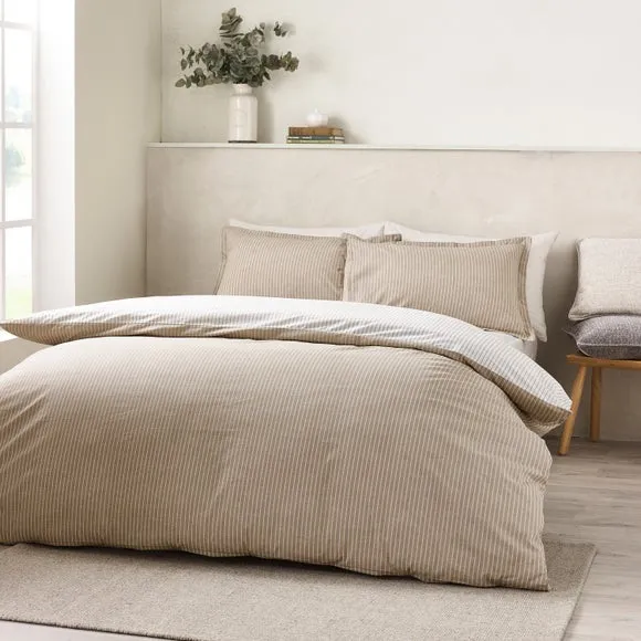 Catherine Lansfield Oxford Pinstripe Polycotton Duvet Cover & Pillowcase Set 3