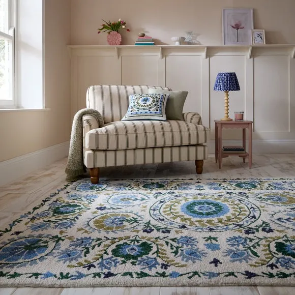 Hani Floral Wool Rug 1