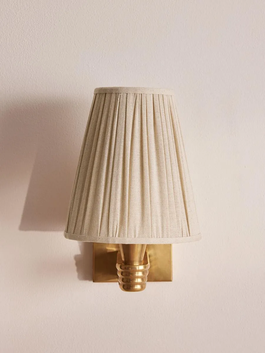 Viola Wall Light