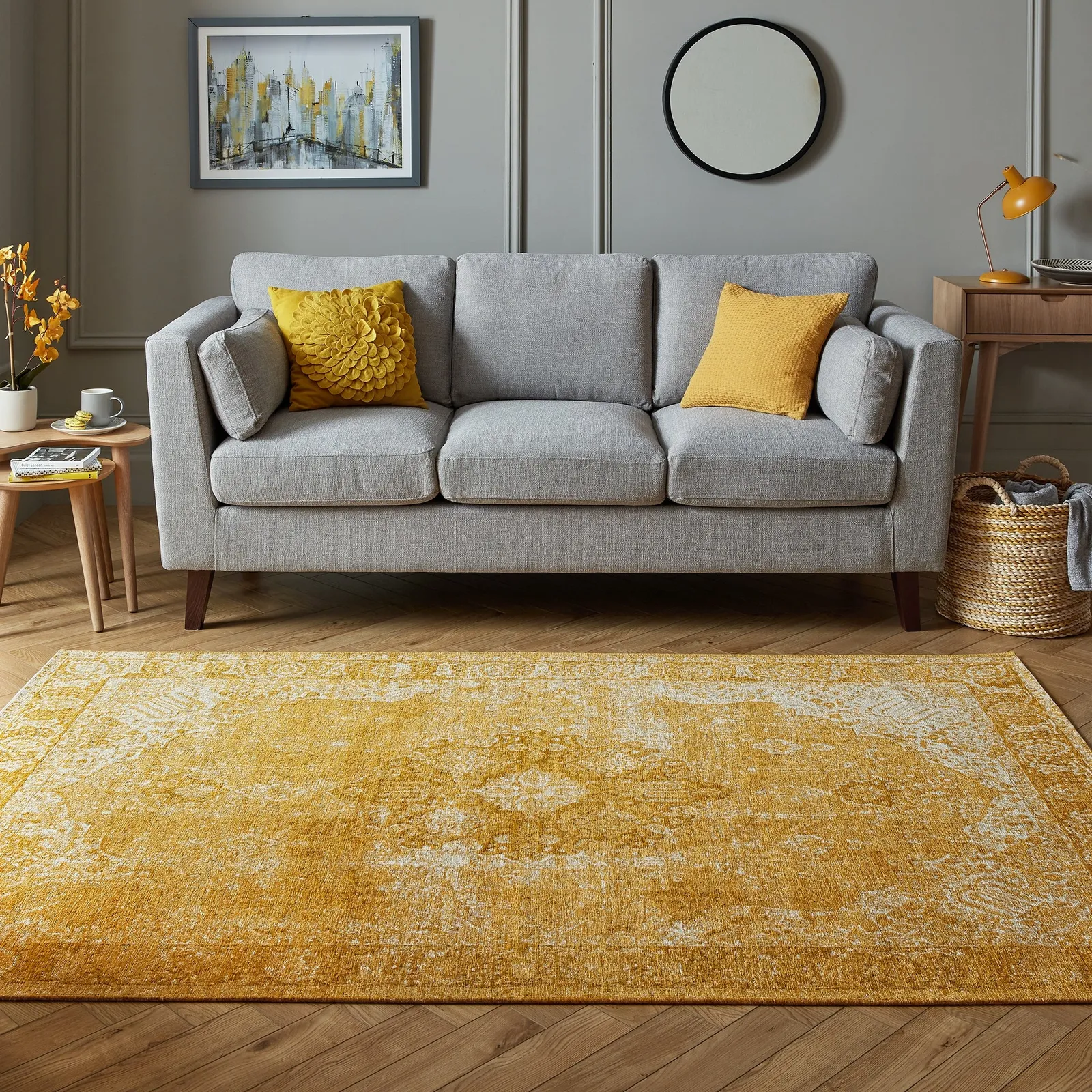 Mila Traditional Rug Orange