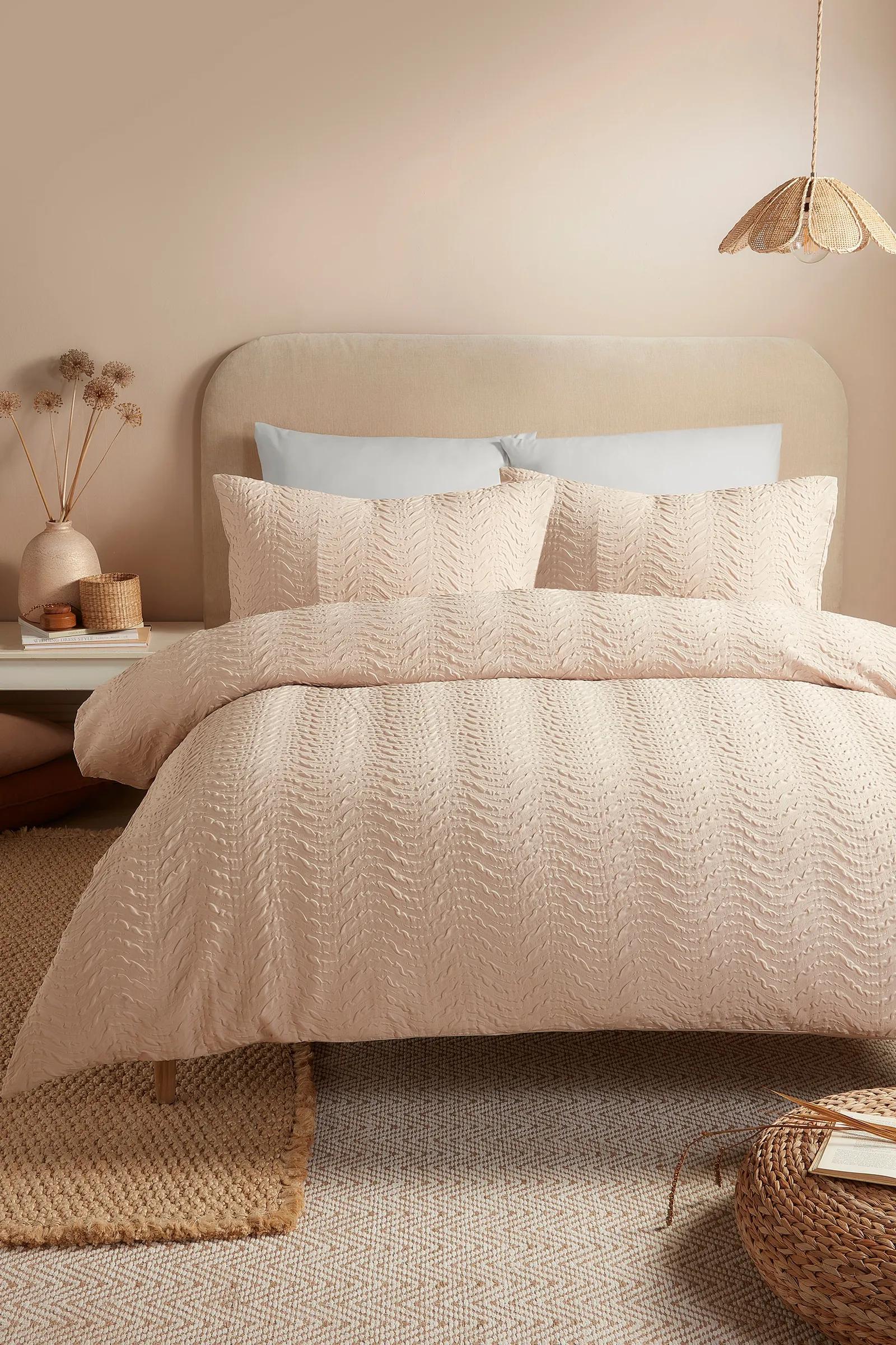 Serene 'Embossed Curve' Embossed Textured Duvet Cover Set in Natural