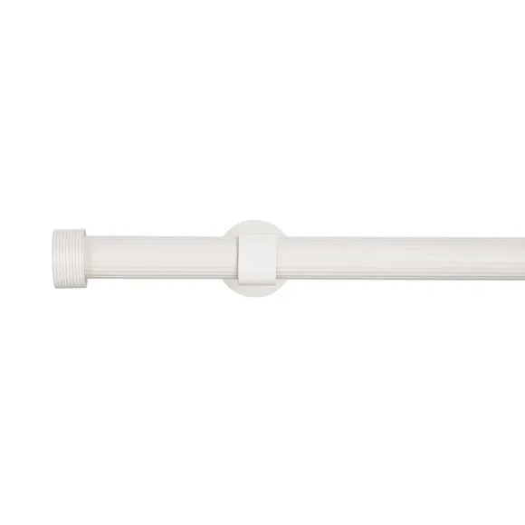 Trinity Ribbed Extendable Metal Eyelet Curtain Pole 2