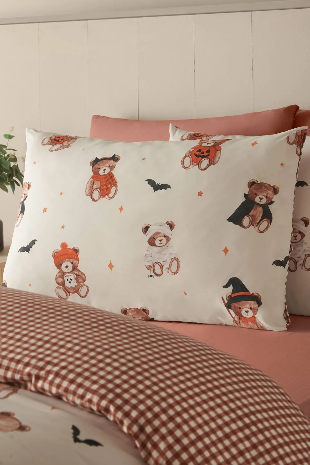 Catherine Lansfield Cream Scare Bears Halloween Reversible Duvet Cover & Pillowcase Set 3