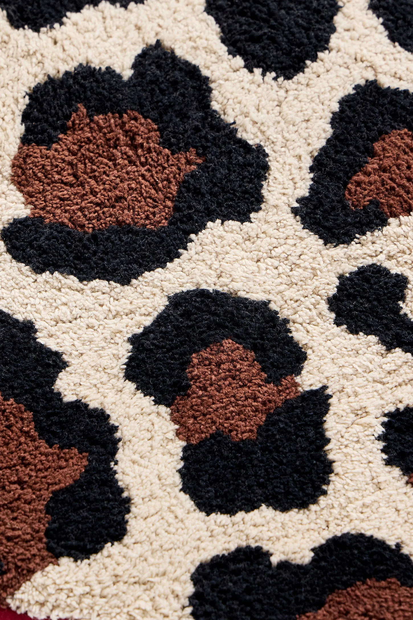 Leopard Print Heart Bath Mat 2