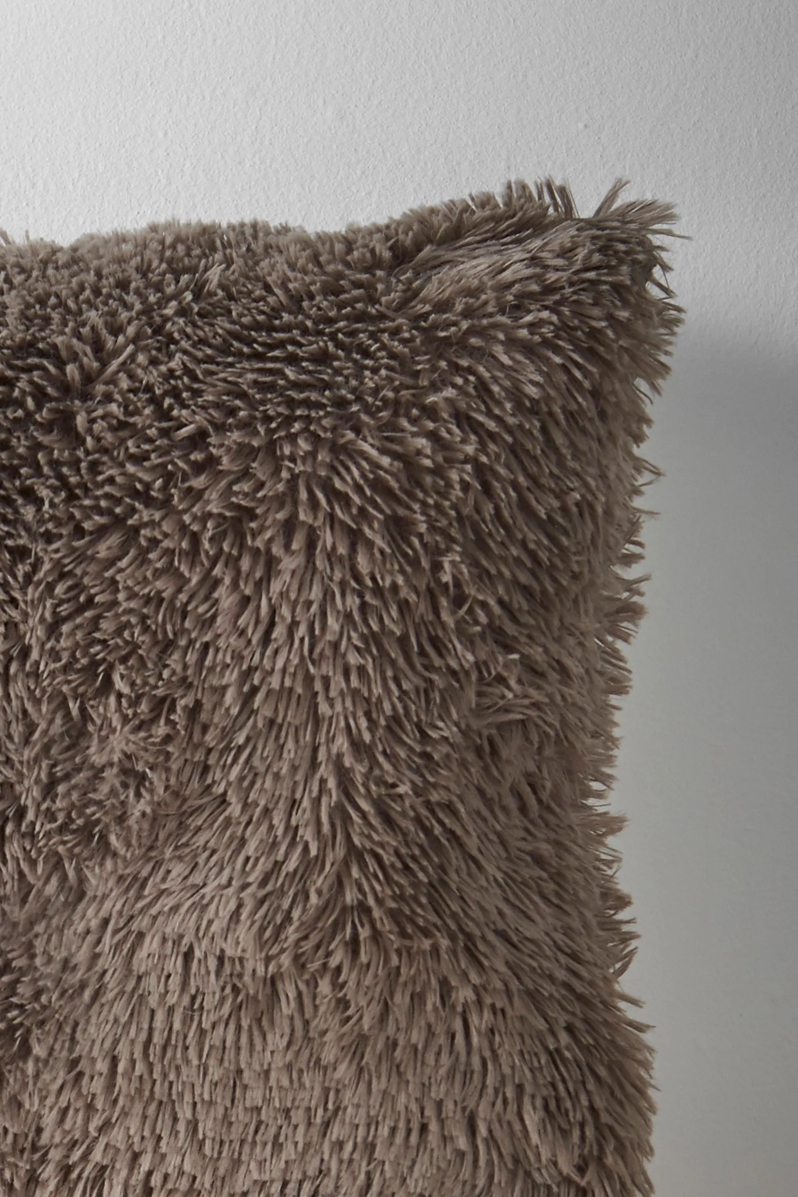 Catherine Lansfield 'Cuddly' Faux Fur Cushion in Natural 3