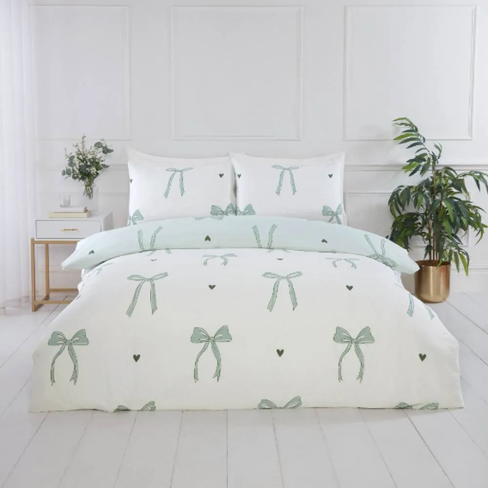Rapport Home Bows Microfibre Duvet Cover Set with Pillowcase in Green