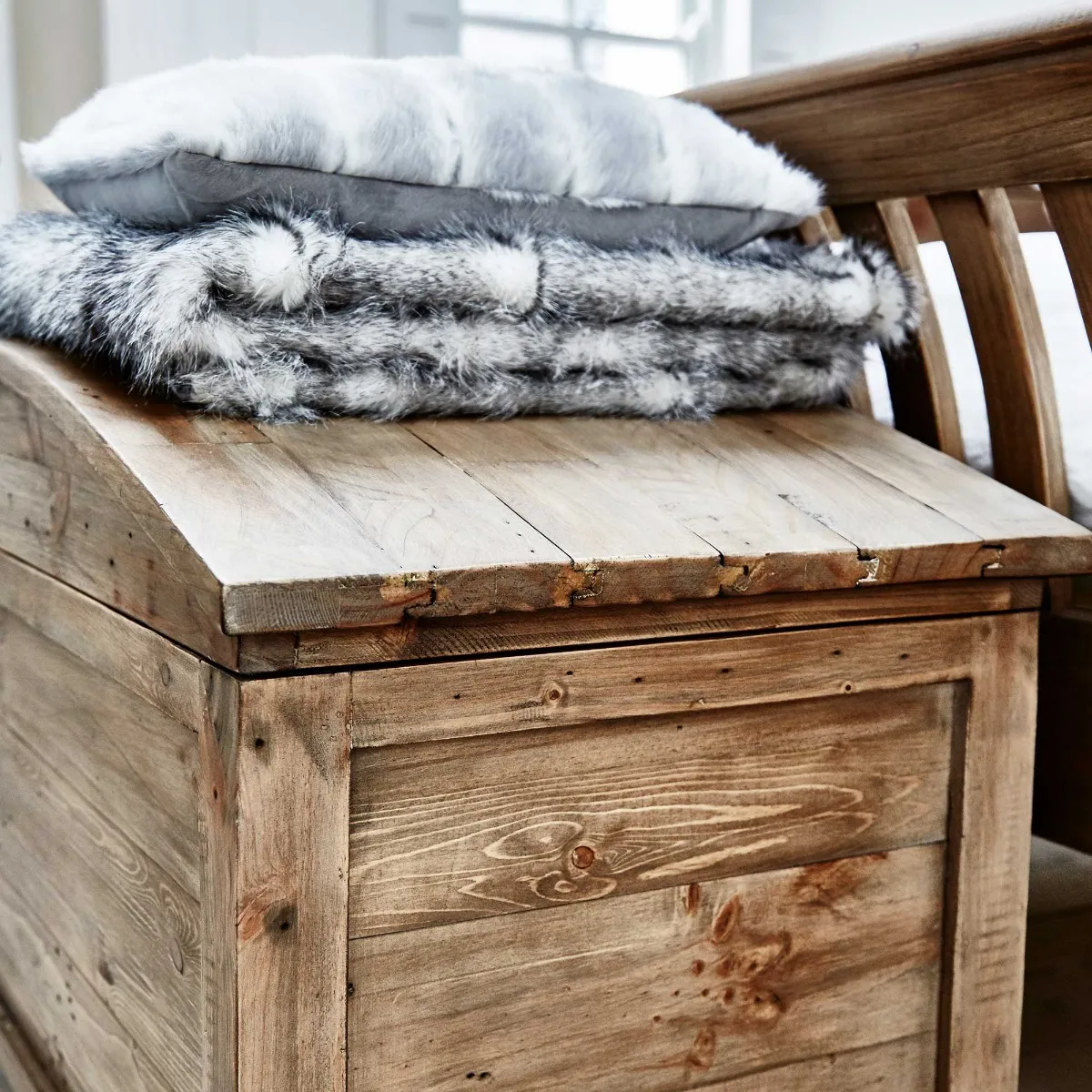Rye Blanket Box, Wood | Barker & Stonehouse 3