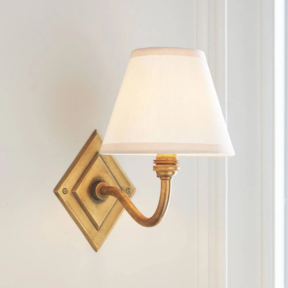 Netlighting Diamond Curve & Ivy 16cm Wall Lamp Antique Brass Vintage White in Gold 3