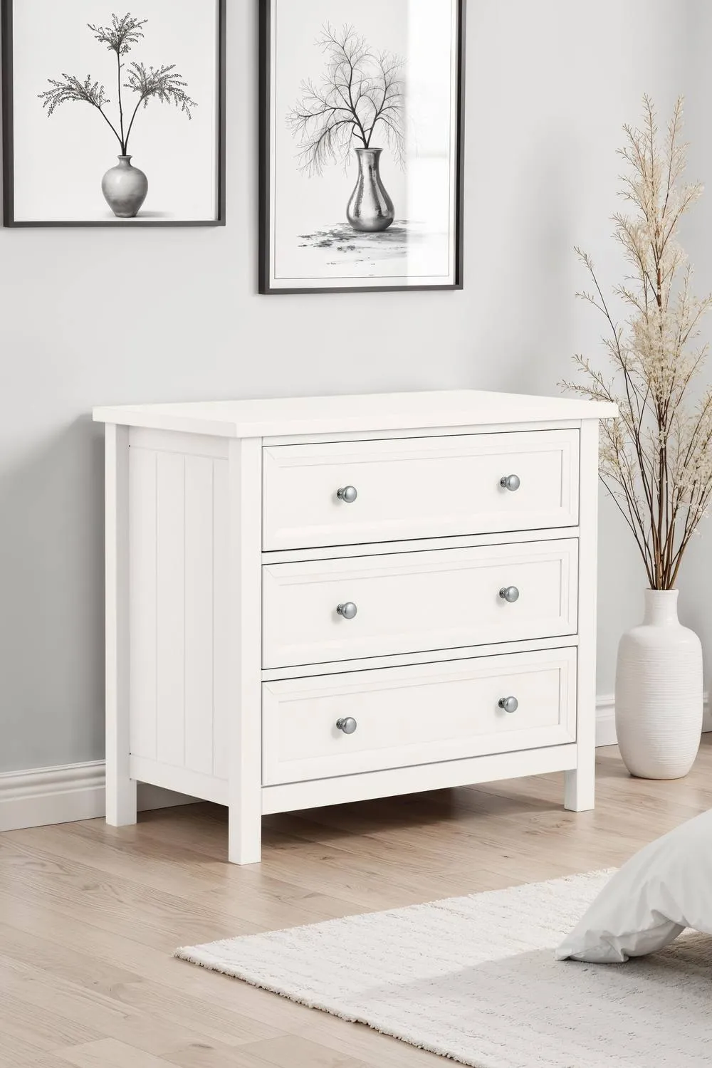 Julian Bowen Maine 3 Drawer Wide Chest in White