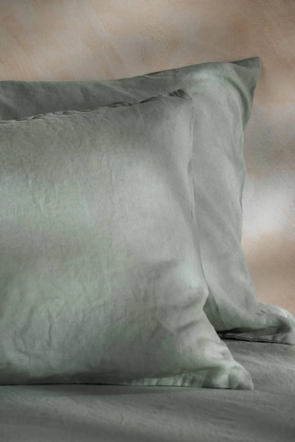 Soak&Sleep Misty Green French Linen Housewife Pillowcase Pair in Pale Green 3