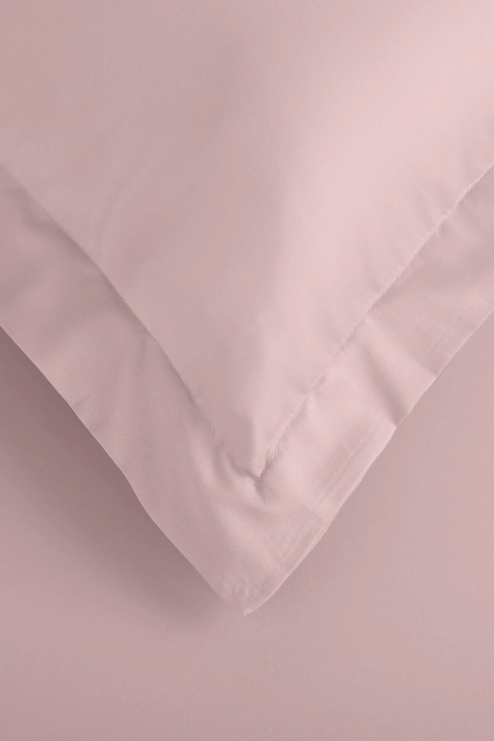 Bianca '400 Thread Count Cotton Sateen' Oxford Pillowcase Pair in Pink 3