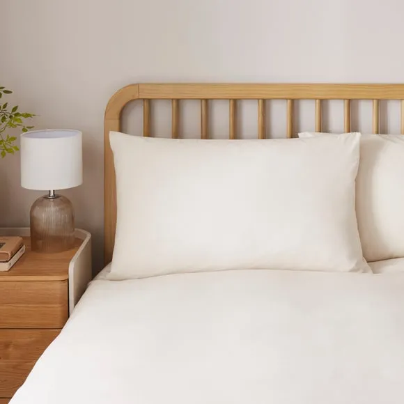Soft and Easycare Polycotton Duvet Cover & Pillowcase Set 2
