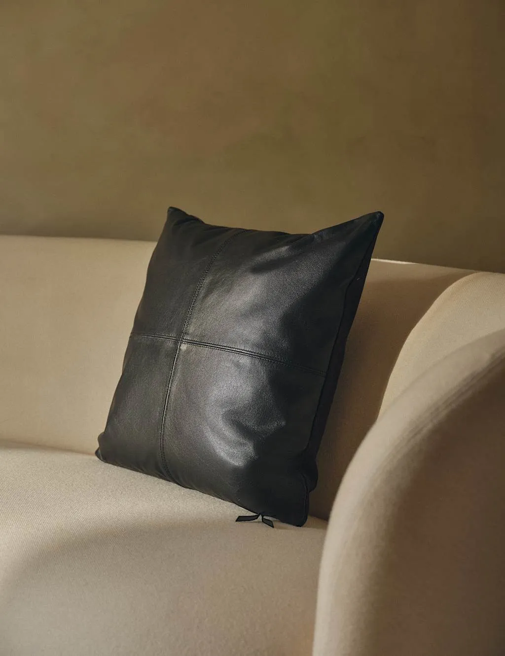 M&S Leather Panel Cushion Black