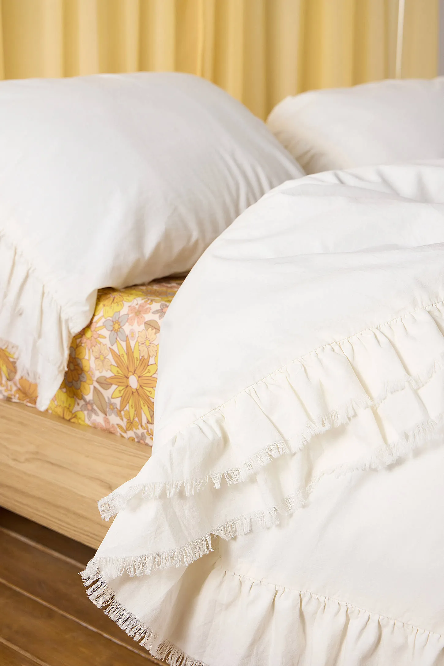 Double Ruffle Duvet Set - White 5