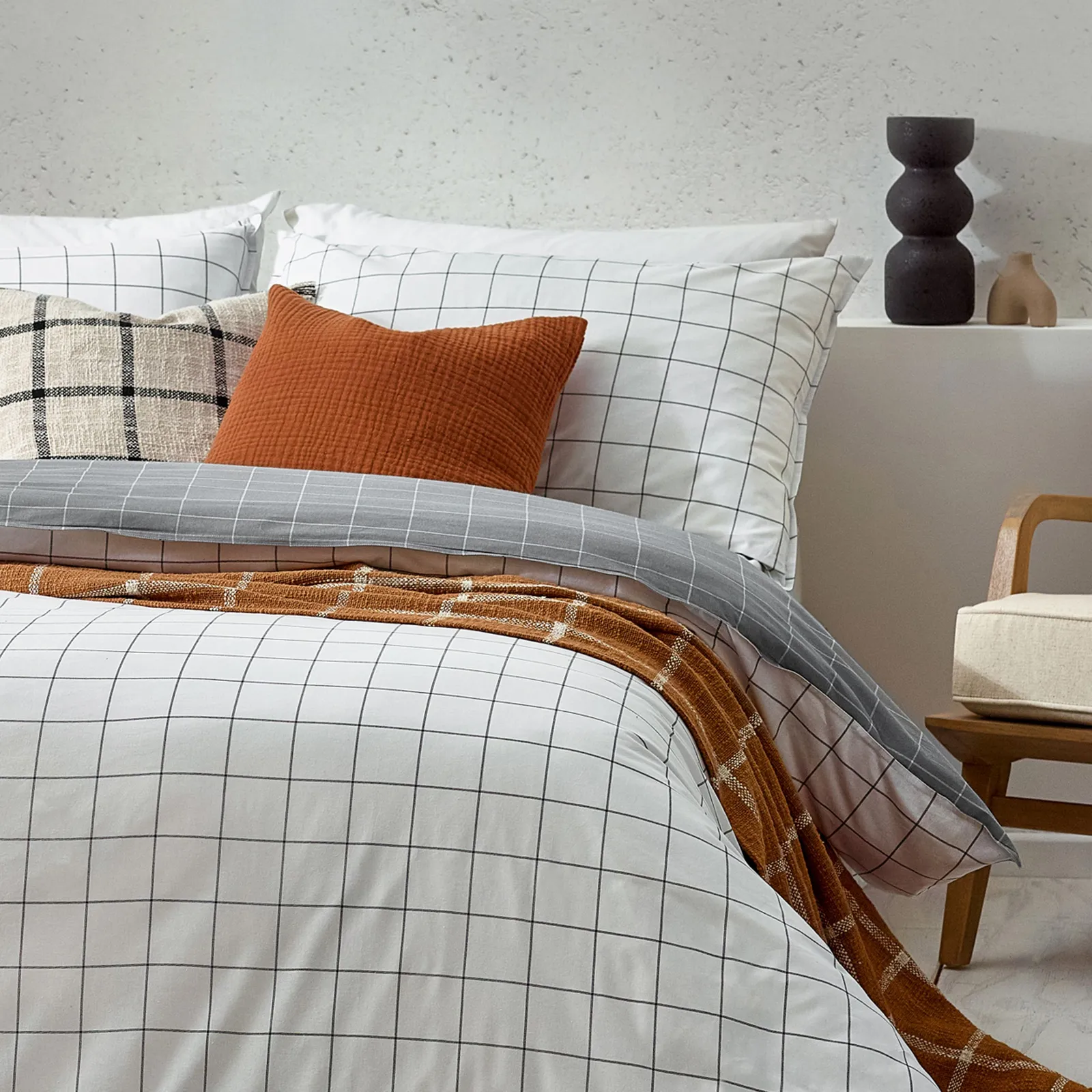 Yard Howarth Check Reversible Duvet Cover Set in White 4