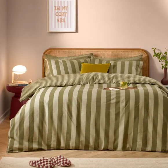 Furn. The Ultimate Stripe Polycotton Duvet Cover & Pillowcase Set 2