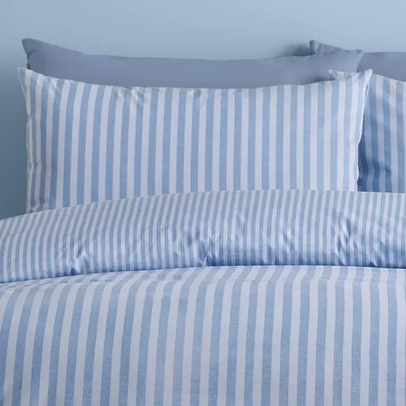 Catherine Lansfield Epping Textured Stripe Reversible Polycotton Duvet Cover & Pillowcase Set 2