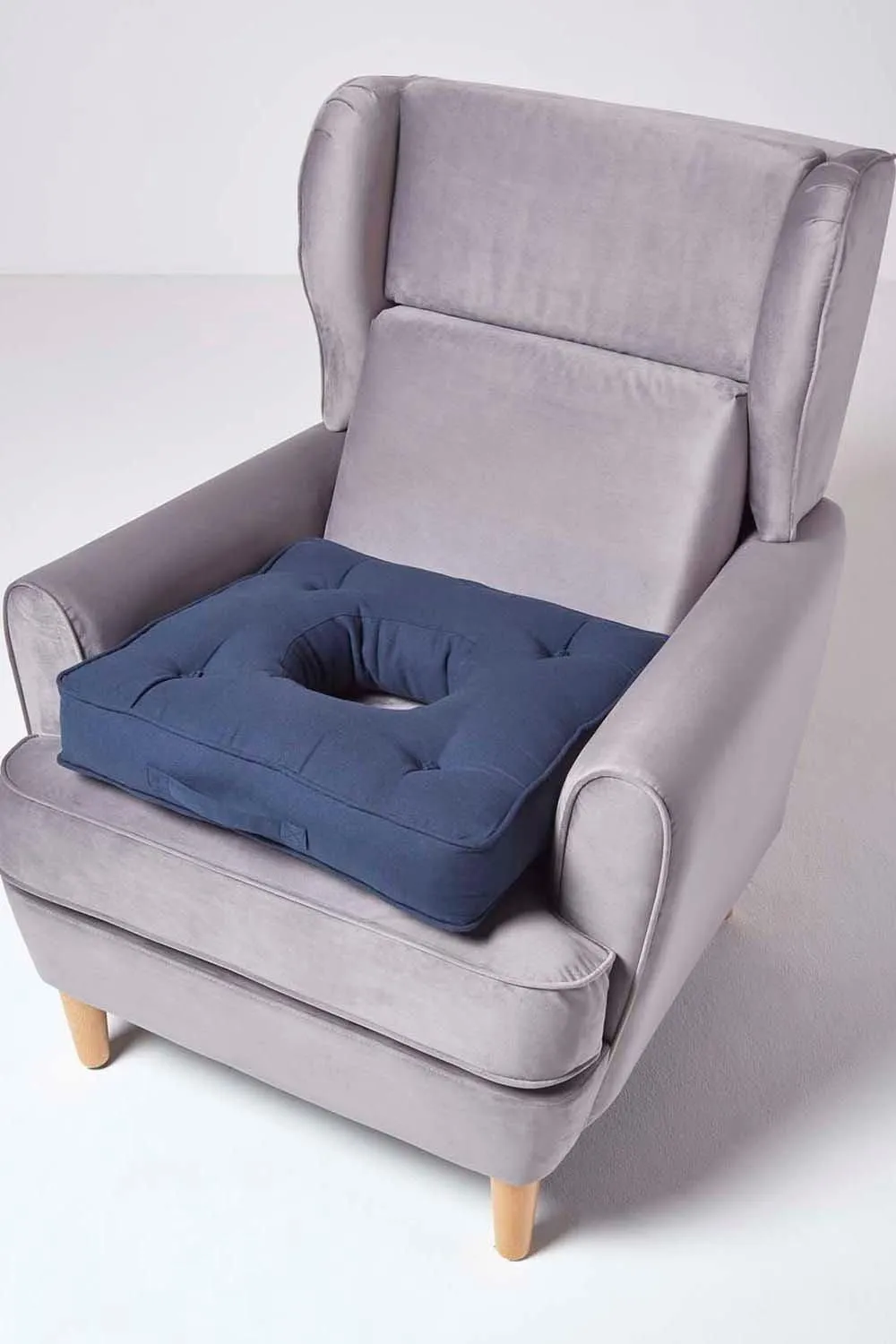 Homescapes Pressure Relief Armchair Booster Cushion in Navy 6