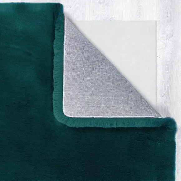 Ivy Luxury Supersoft Faux Fur Rug 3