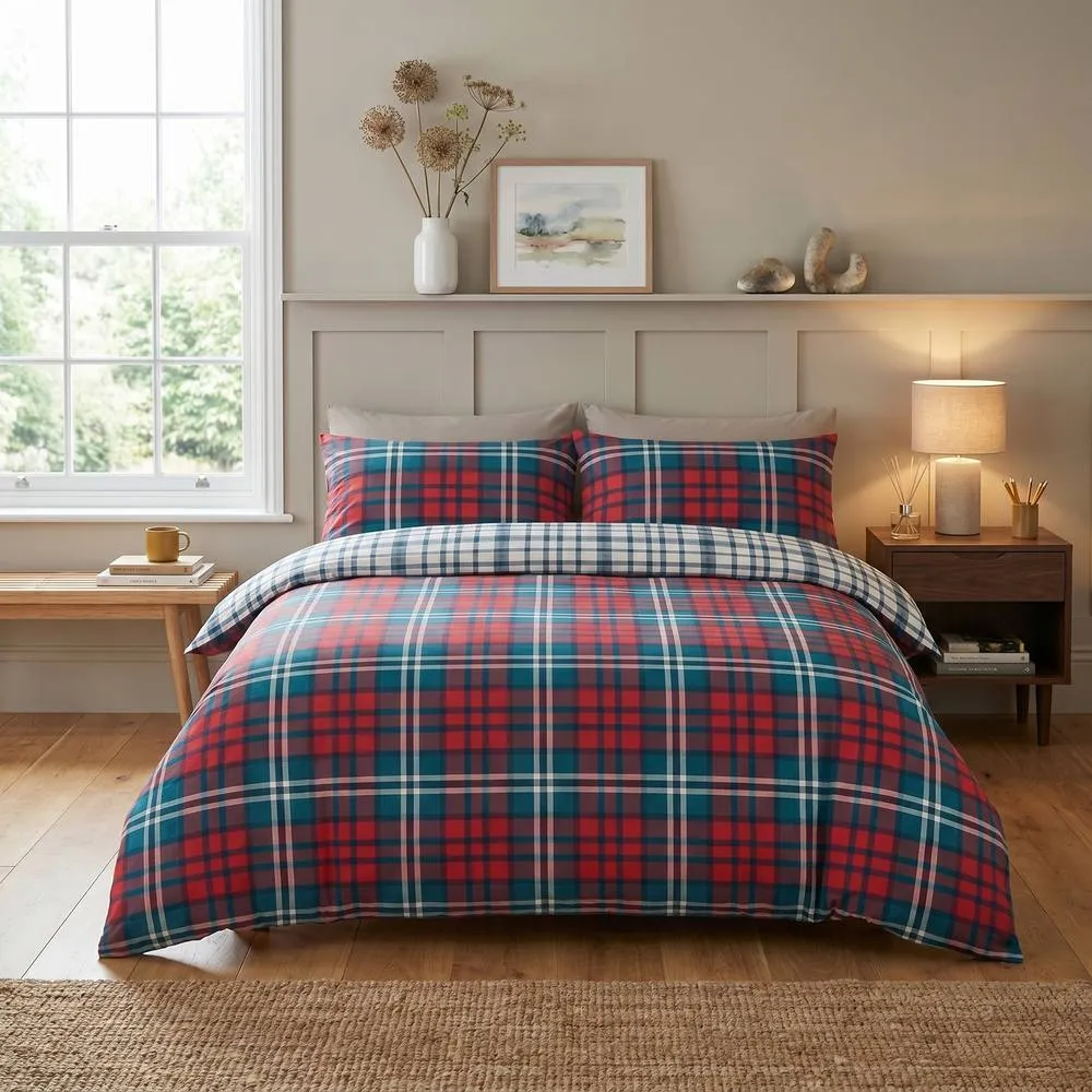 Rapport Home Ross Check Christmas Reversible Duvet Cover Set in Red