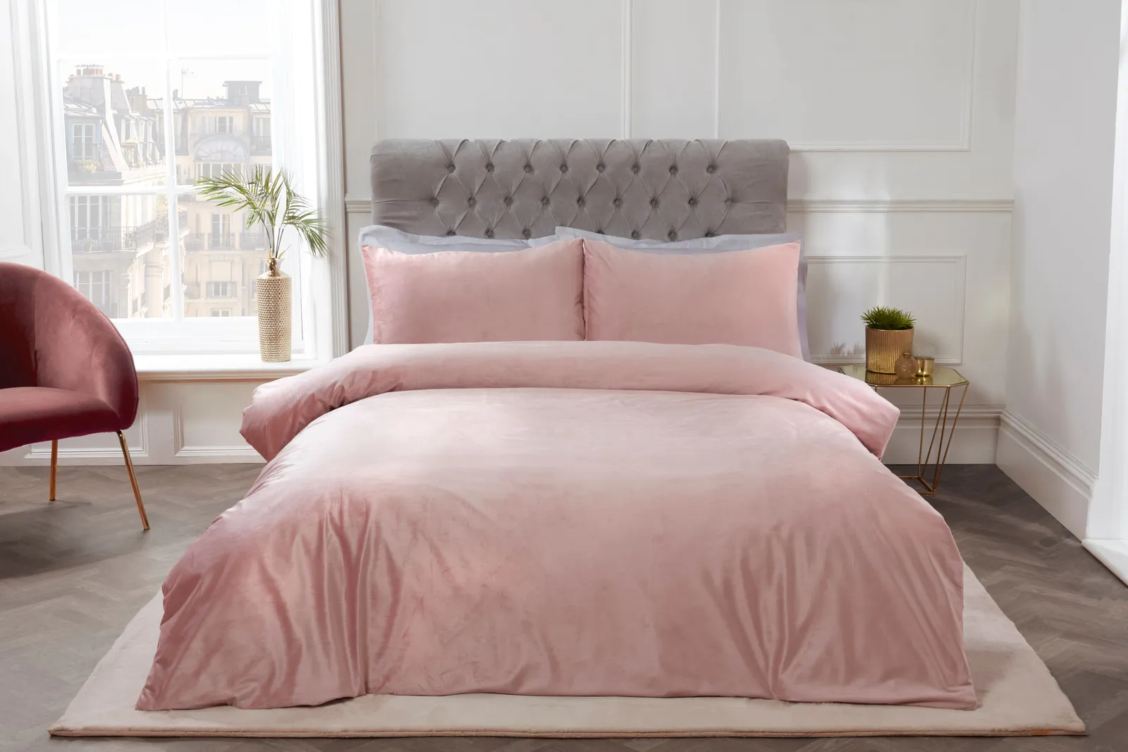 Smart Living Luxury Soft & Elegant Matte Velvet Duvet Cover Set with Pillowcases in Pink 1