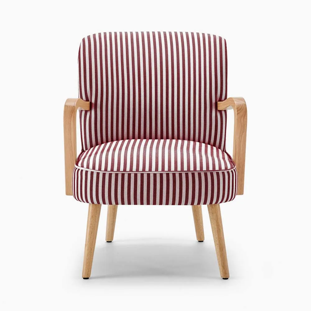 FurnitureboxUK Sylvie Accent Chair with Oak Effect Legs in Raspberry 4