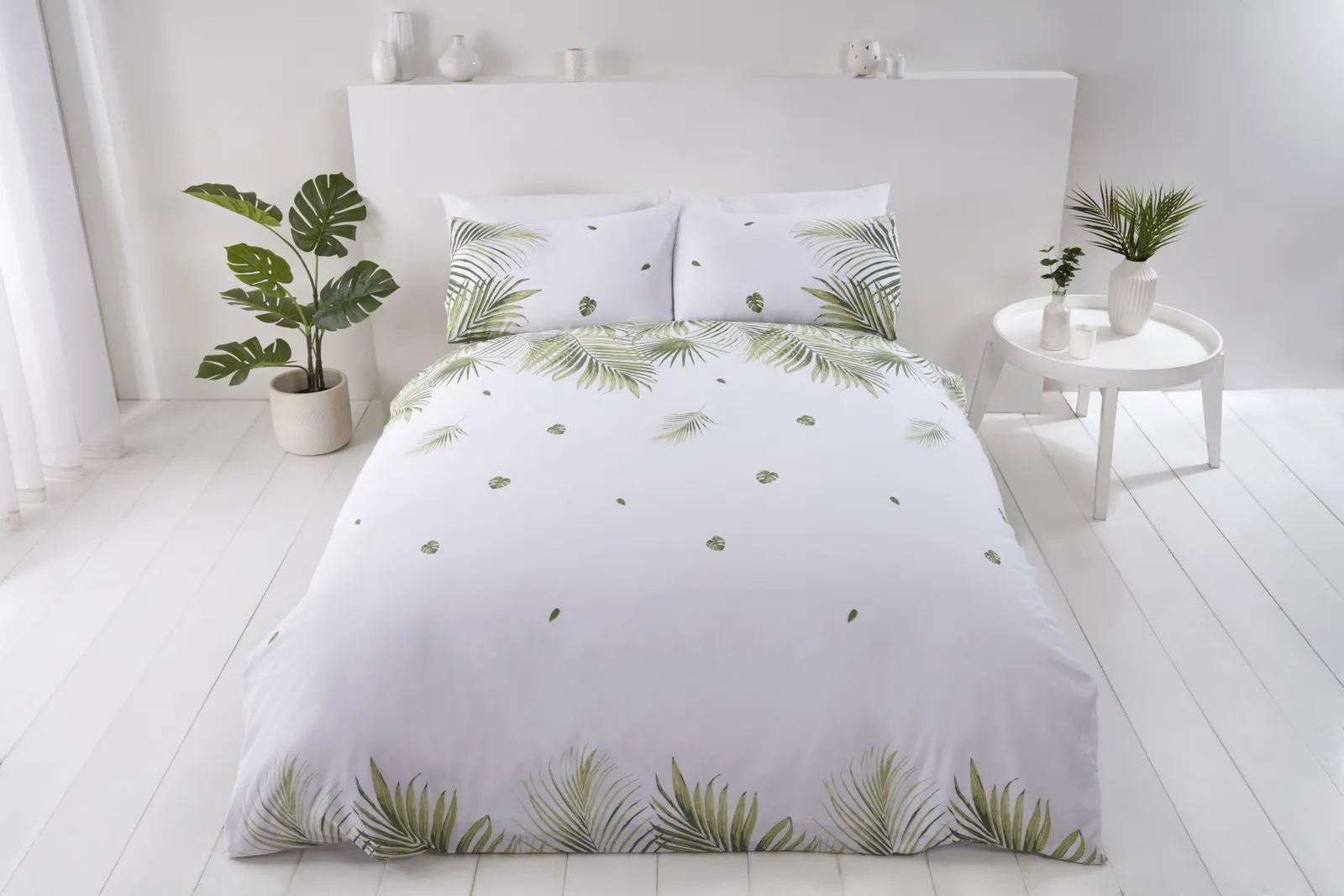 Rapport Home PH Tropics Polycotton Duvet Cover Set With Pillowcase in Green
