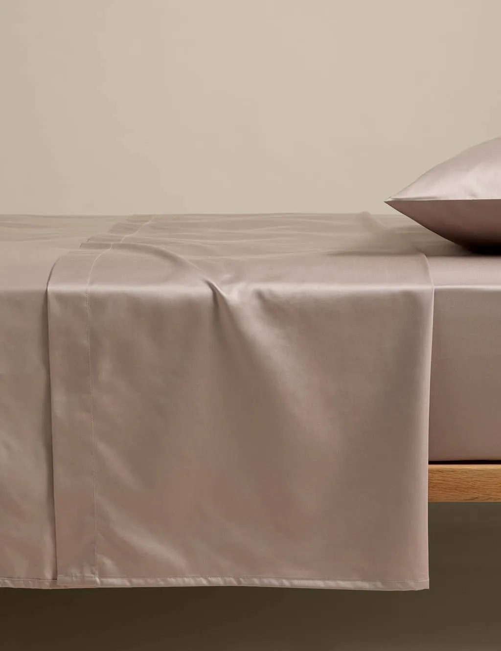 M&S Egyptian Cotton 400 Thread Count Silky Flat Sheet Putty