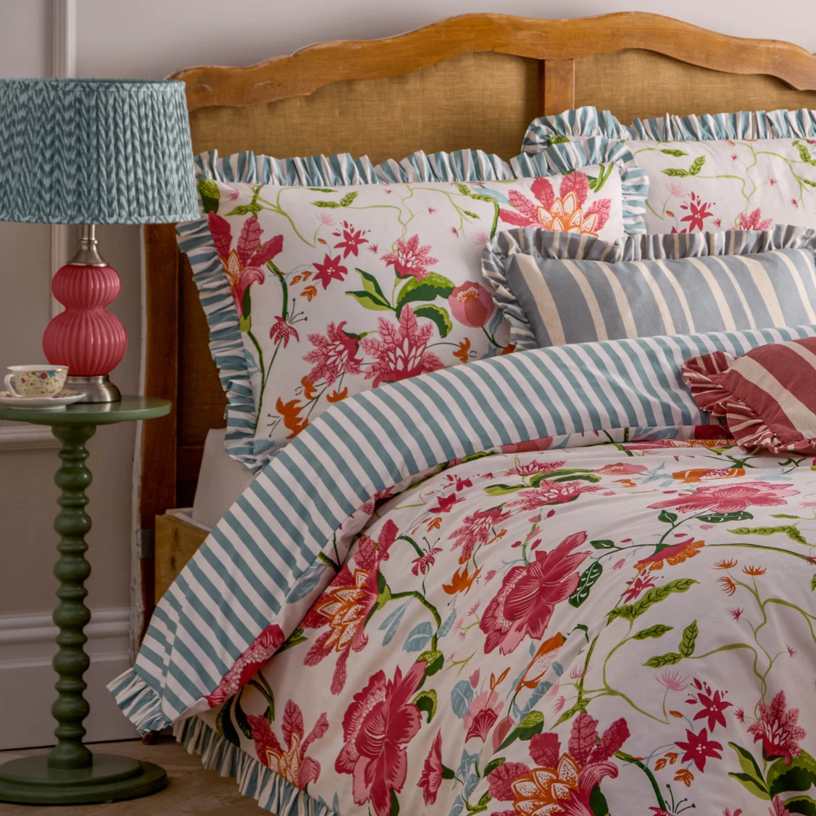 Wylder Claudia Floral Ruffle Duvet Cover Set 3