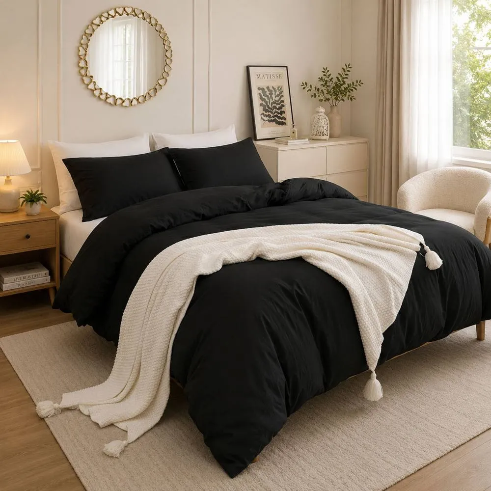 Grace Prewashed Microfibre Duvet Cover Set Soft Lightweight Zipper Closure in Black