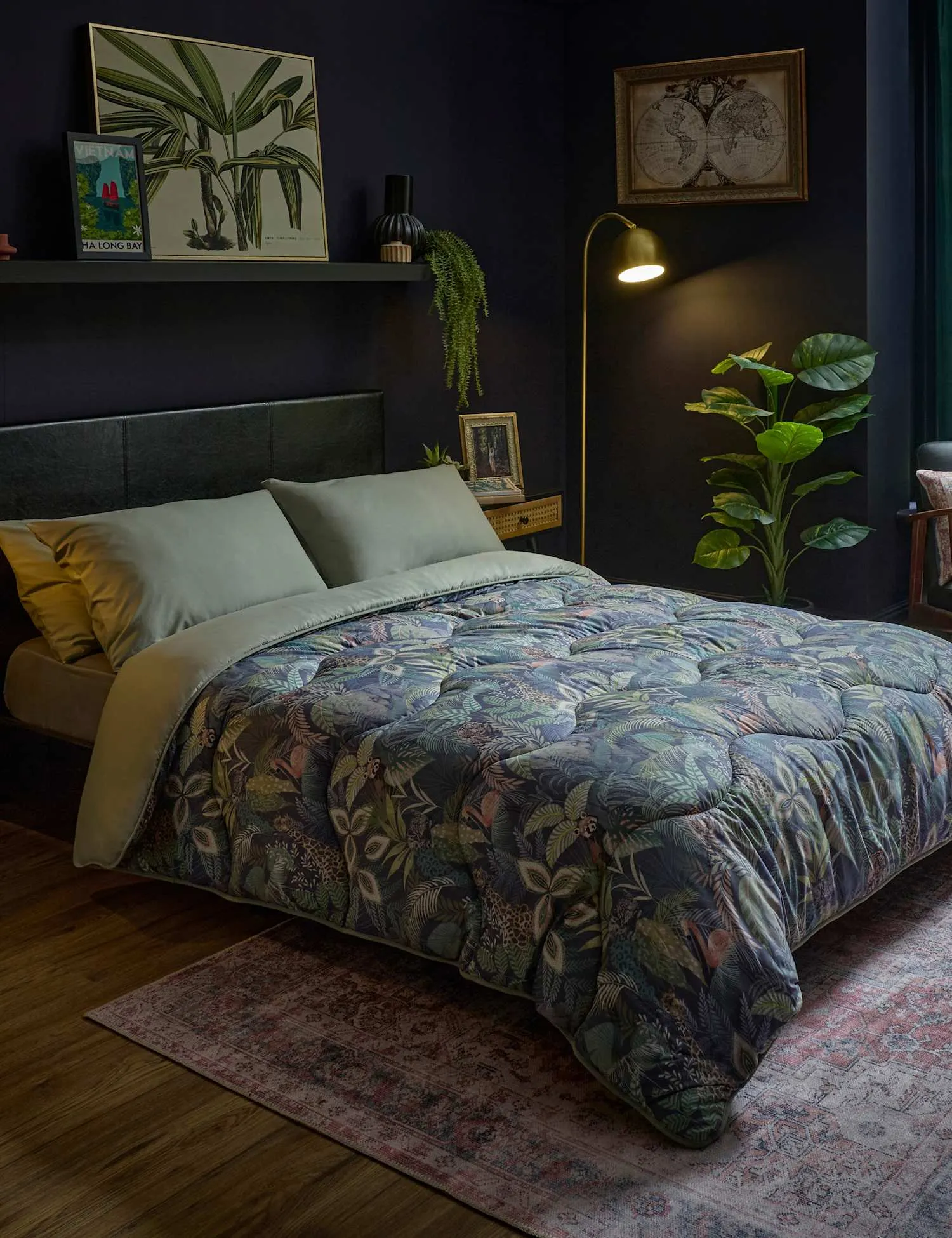 Nightlark Safari 10.5 Tog Coverless Duvet and Pillowcase Dark Navy