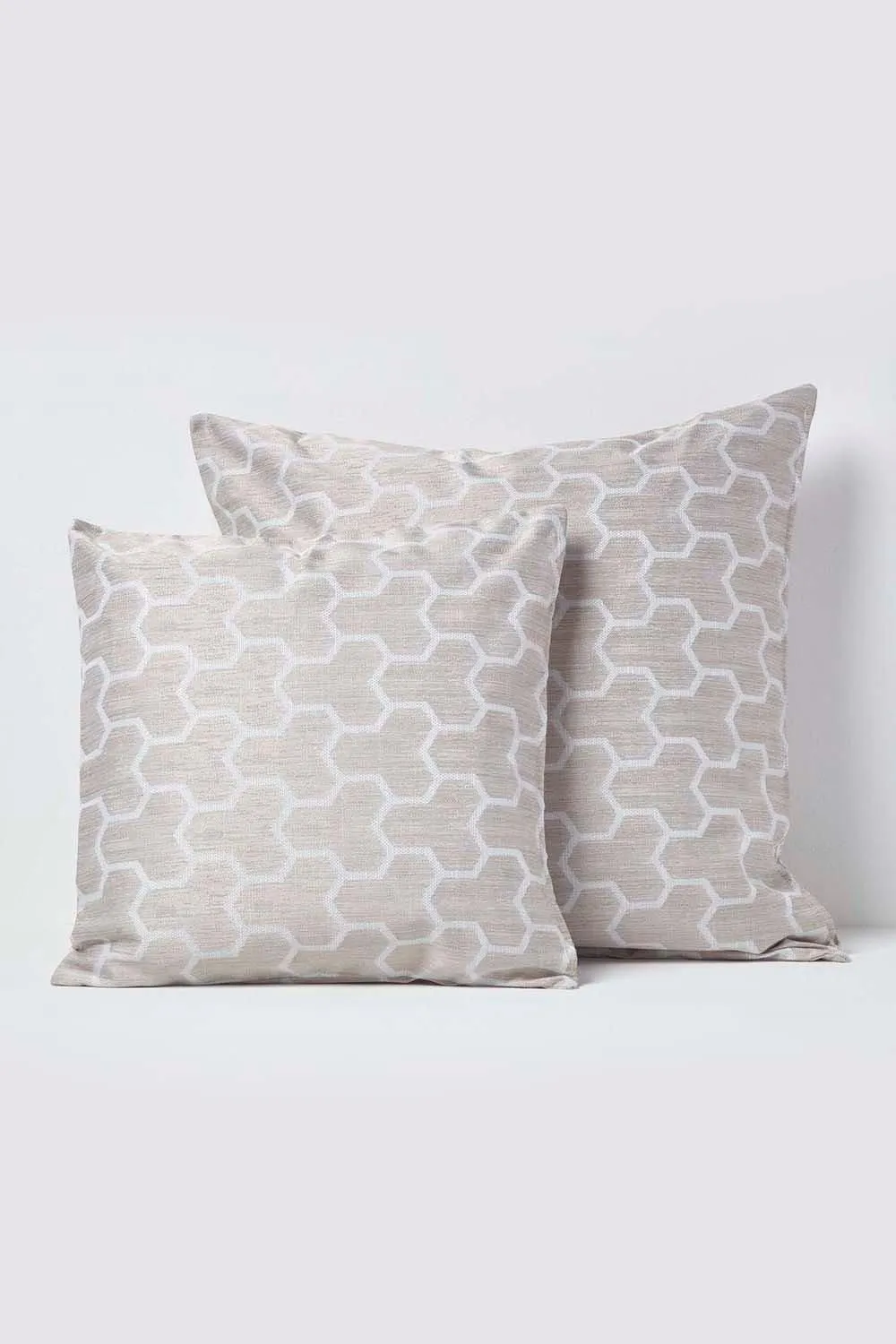 Homescapes Geometric Jacquard Cushion Cover in Natural 5