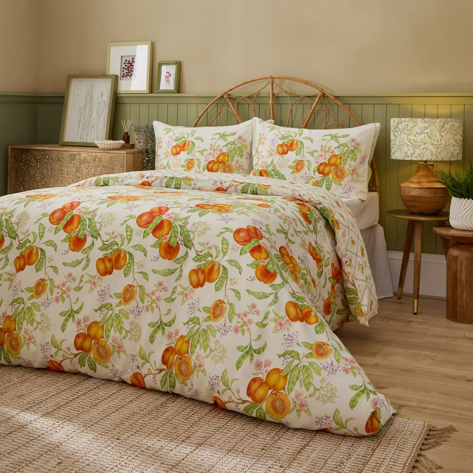 Voyage Maison Peach Harvest Printed 100% Cotton Duvet Cover Set in Orange 2