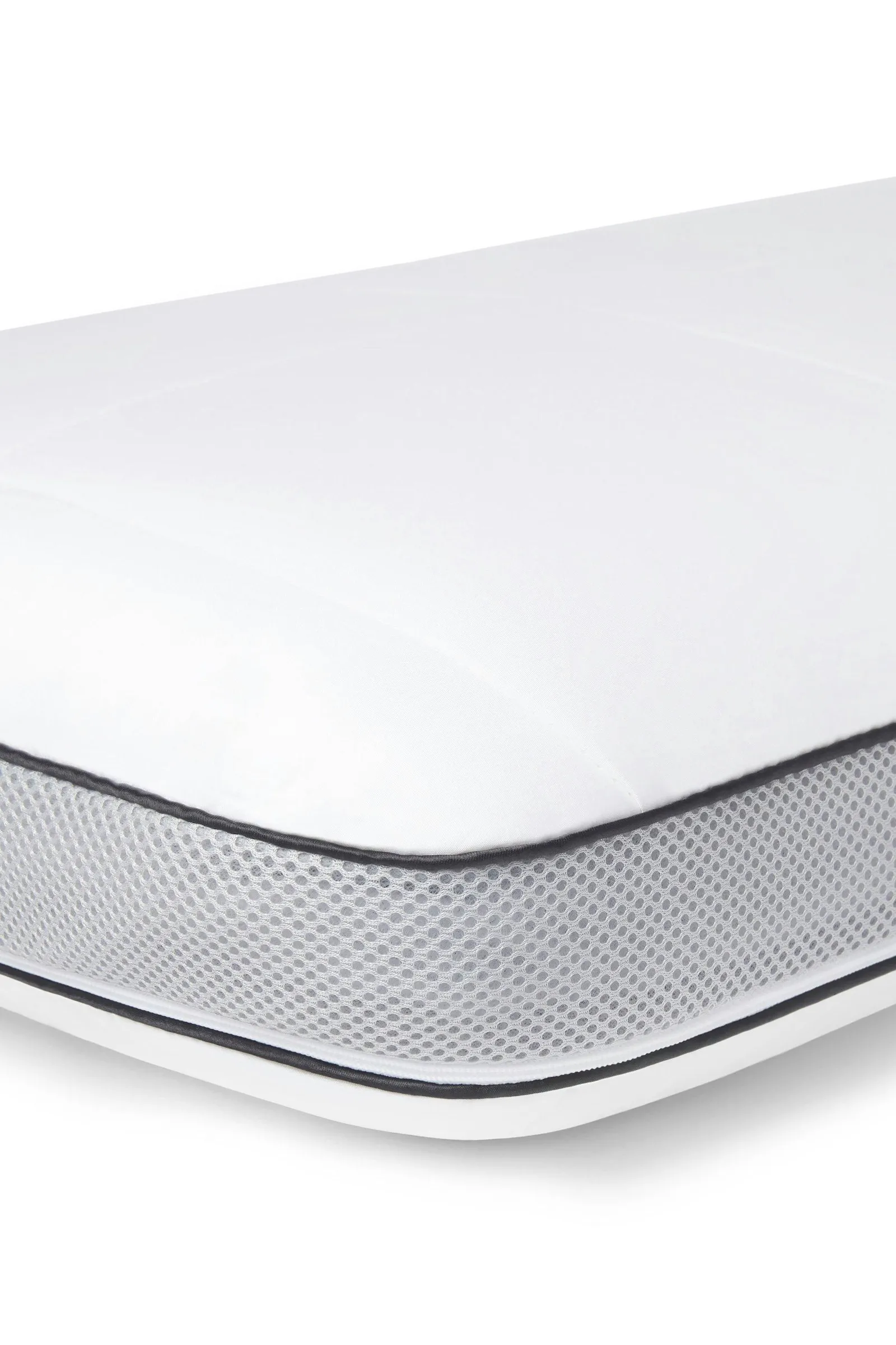 Panda London Panda Hybrid Memory Foam Bamboo Pillow in White 3