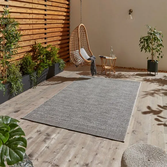 Stitch 9682 Indoor Outdoor Rug 1