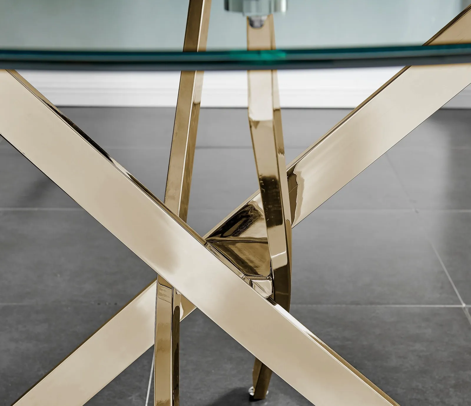 FurnitureboxUK Novara 100cm Round Tempered Glass Dining Table with Gold Legs & 4 Corona Faux Leather Chairs in White 2