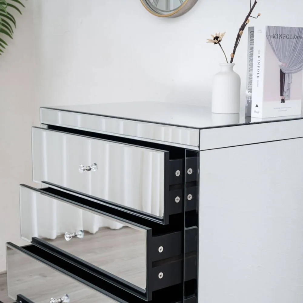 Comfy Living Ltd Mirrored 4 Drawer Chest Of Drawers in Silver 4