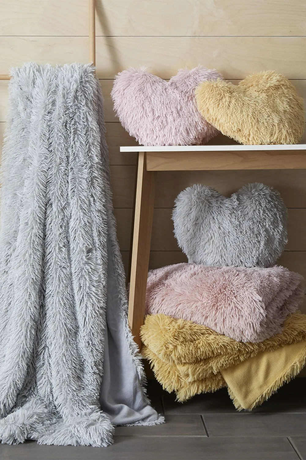 Catherine Lansfield 'Cuddly' Faux Fur Heart Cushion in Light Grey 2