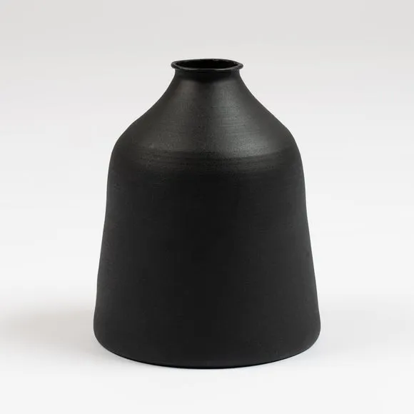 Iron Tapered Bottle Vase 2
