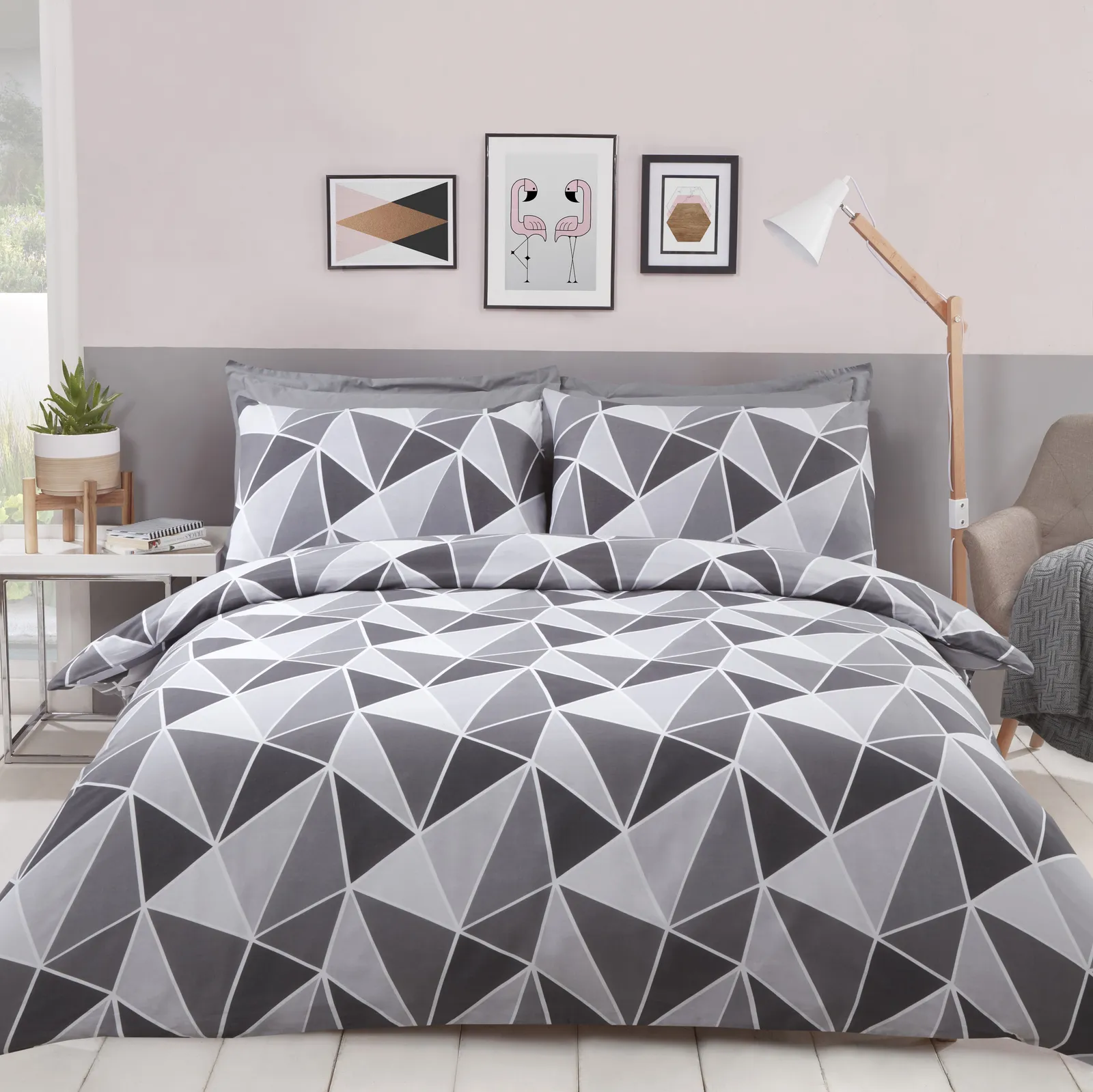 Rapport Home Leo Polycotton Duvet Cover Set With Pillowcase in Grey 1