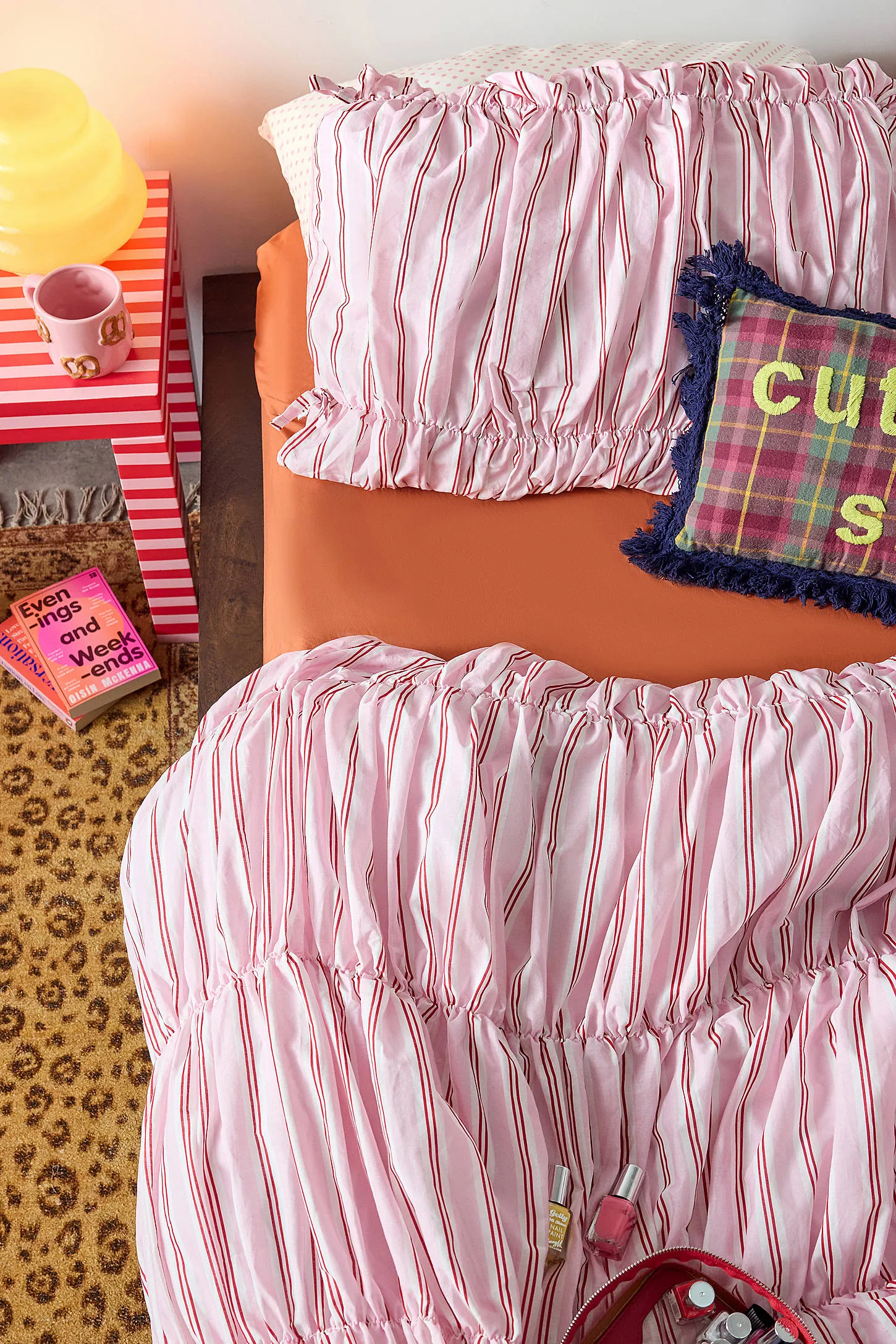 Pink Stripe Cinched Duvet Set - Pink 4