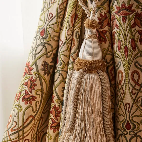 Jasmine Curtain Tieback 2