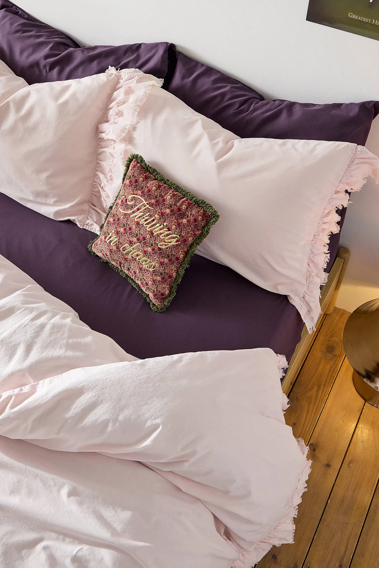Double Ruffle Duvet Set 4