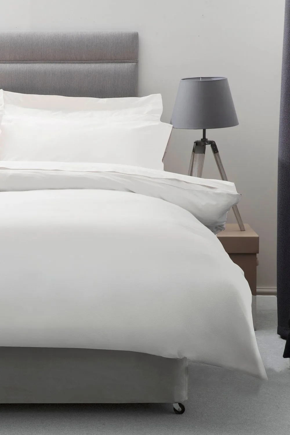 Belledorm Egyptian Cotton 200 Thread Count Duvet Cover in White