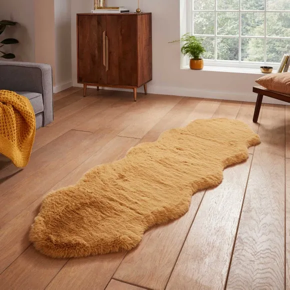 Super Teddy Faux Sheepskin Rug 1