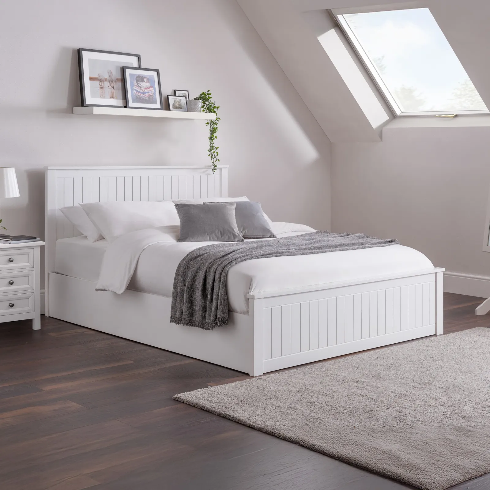 Maine - Double - Ottoman Storage Bed - White - Wooden - 4ft6 - Happy Beds 1