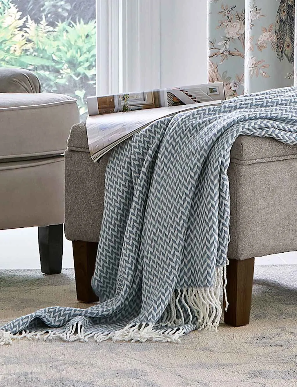 Laura Ashley Arya Throw Blue Mix